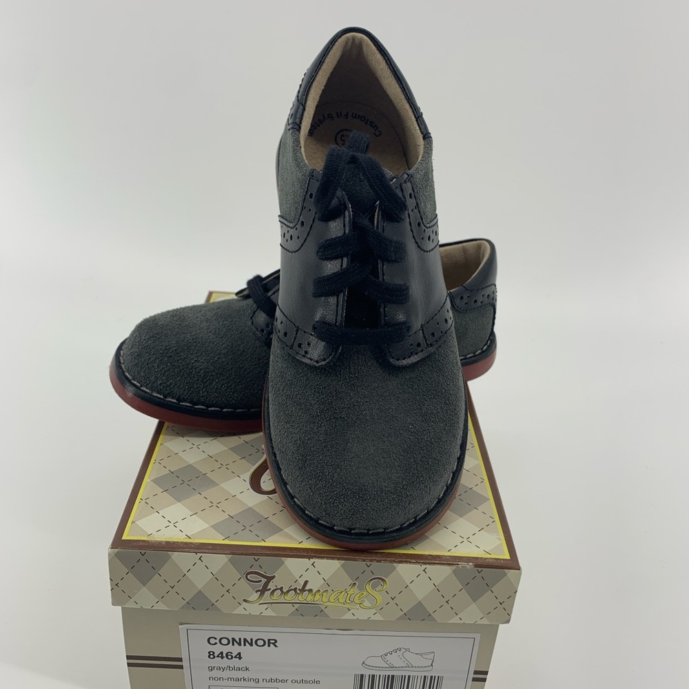 FootMates Connor boys size 8.5 grey/black